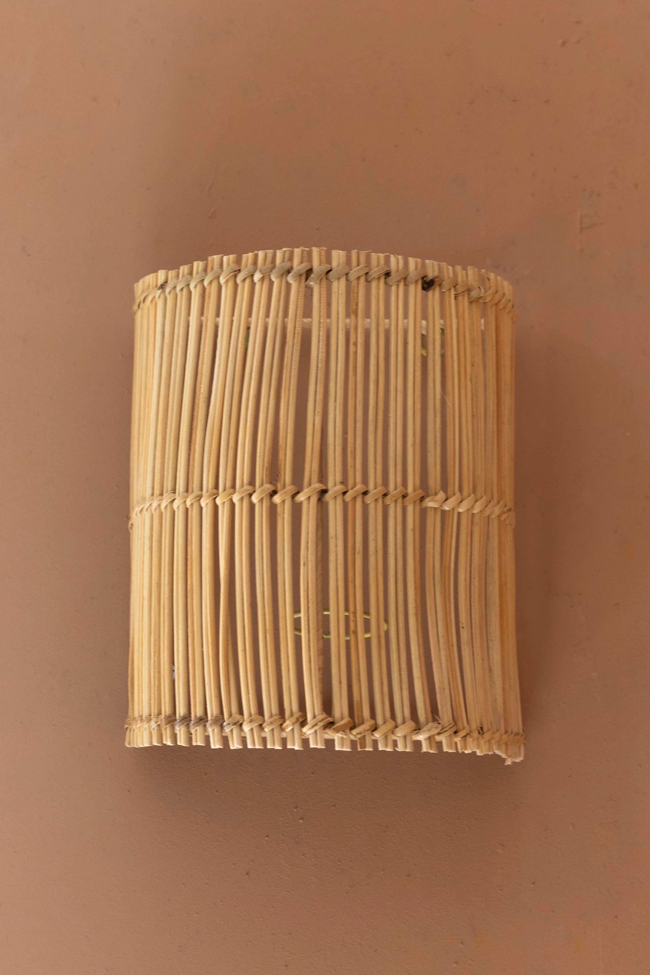 Aplique de pared de ratán