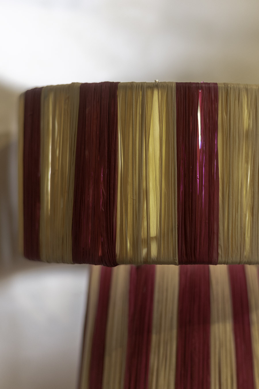 Lámpara de mesa rayas rosa